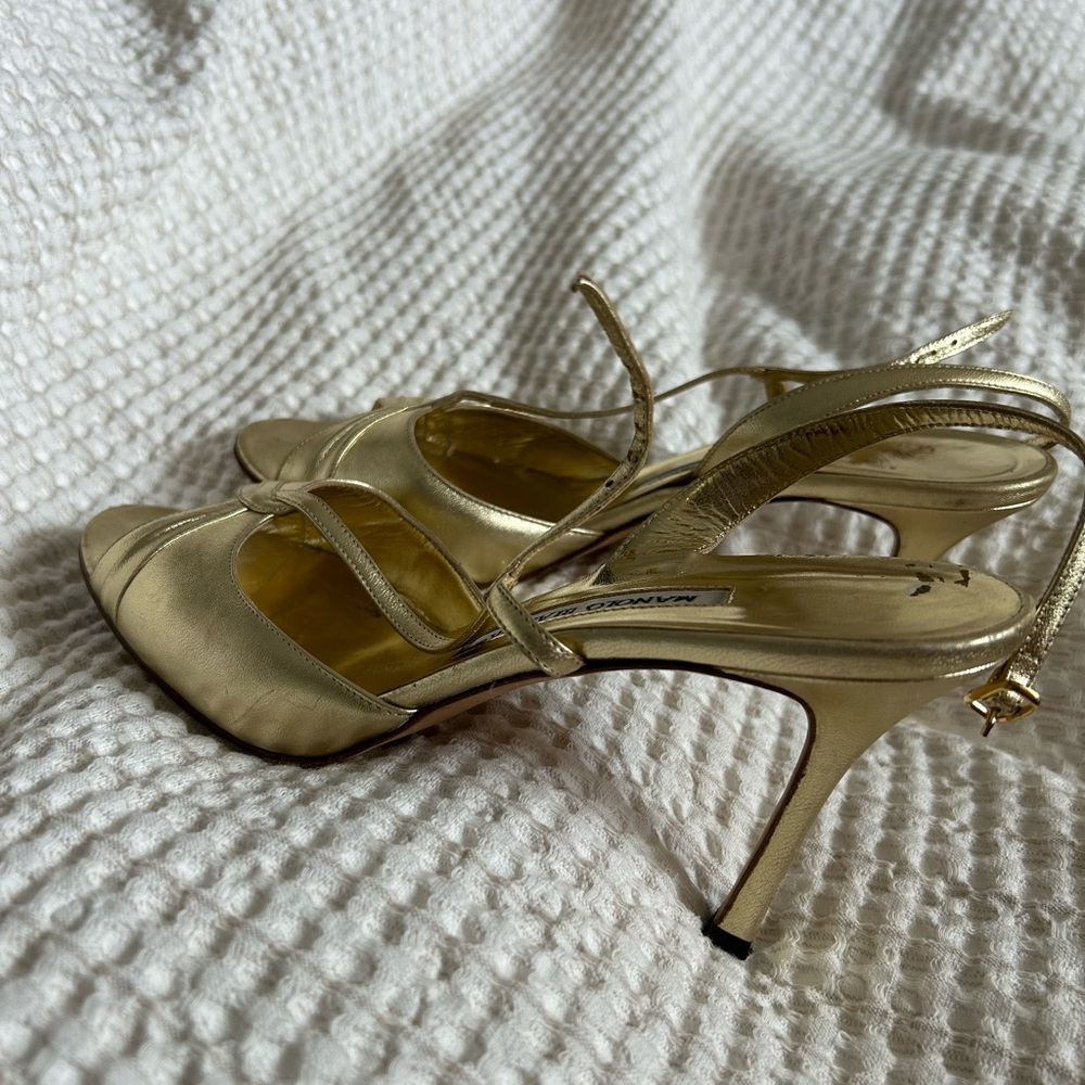 Manolo Blahnik Vintage Pumps